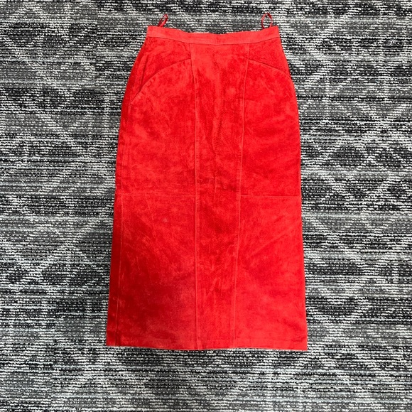 LAURICE GENUINE LEATHER SKIRT ❤️ - Picture 3 of 9